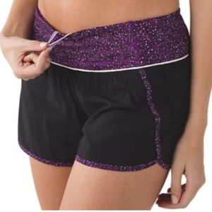 Lululemon Athletica Black Purple Speed Short 6